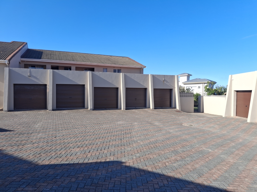 2 Bedroom Property for Sale in Gonubie Eastern Cape